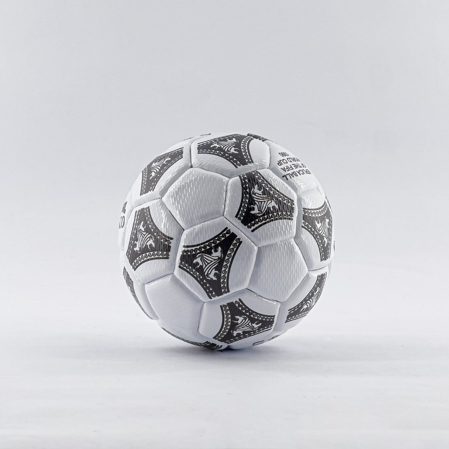 Minibalón FIFA Etrusco Único – Italia 1990 | Réplica Coleccionable Mundial FIFA